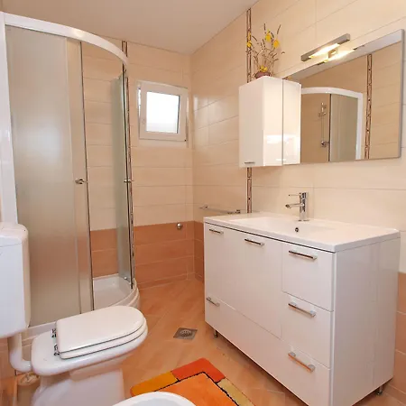 Milan 1048 Apartament Rovinj