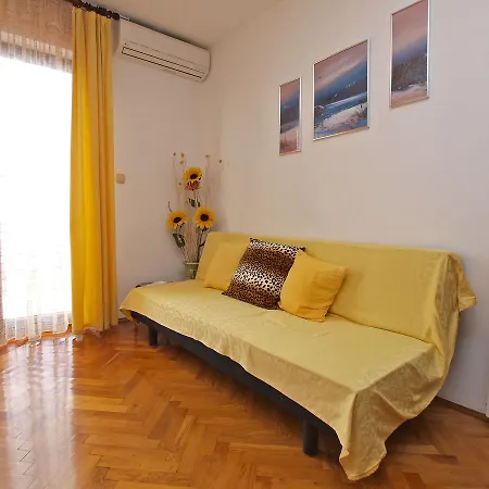 Apartment Milan 1048 Rovinj