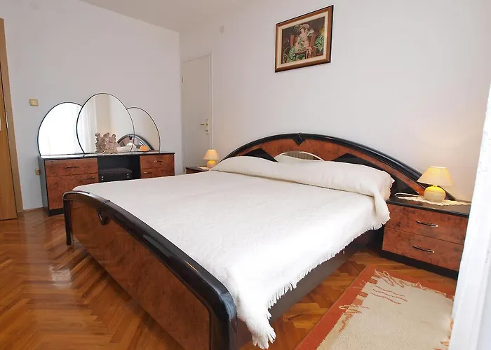 Διαμέρισμα Milan 1048 Ρόβινι